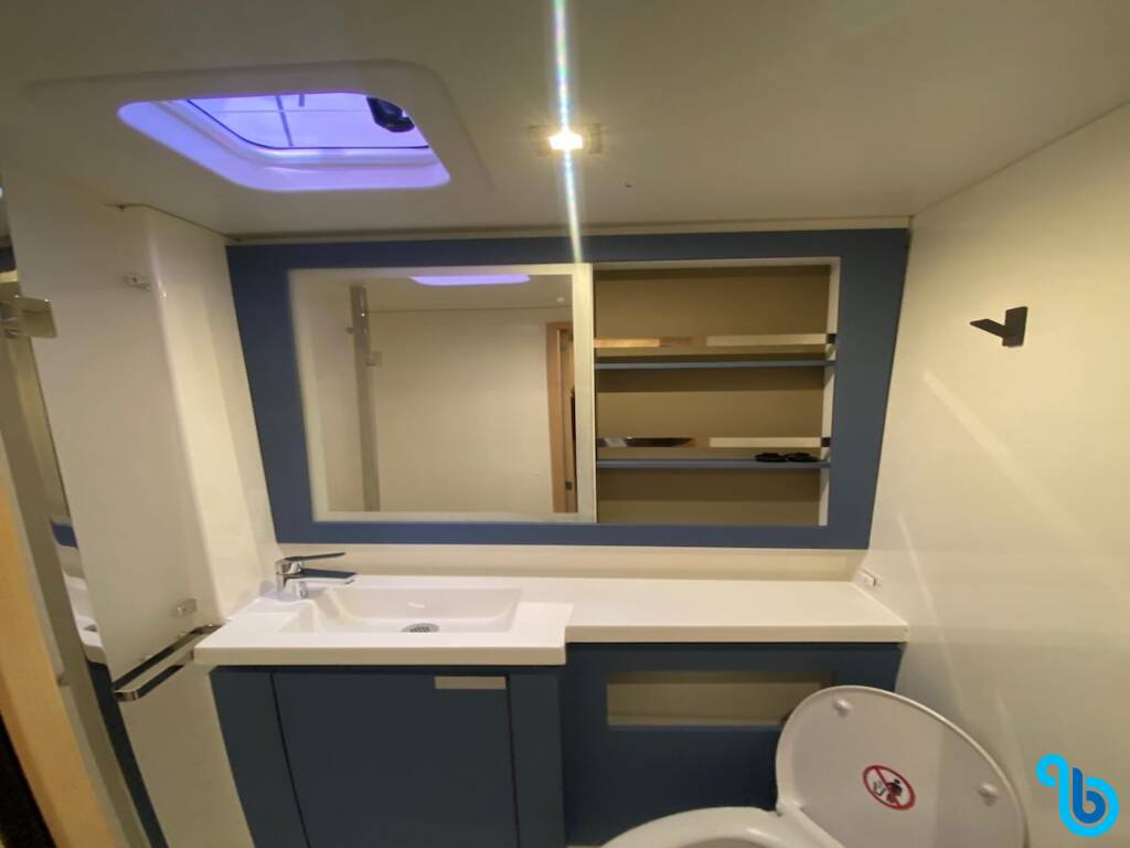 Fountaine Pajot Elba 45, Shavasan