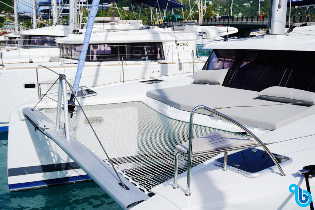 Fountaine Pajot Isla 40, BARNACLE