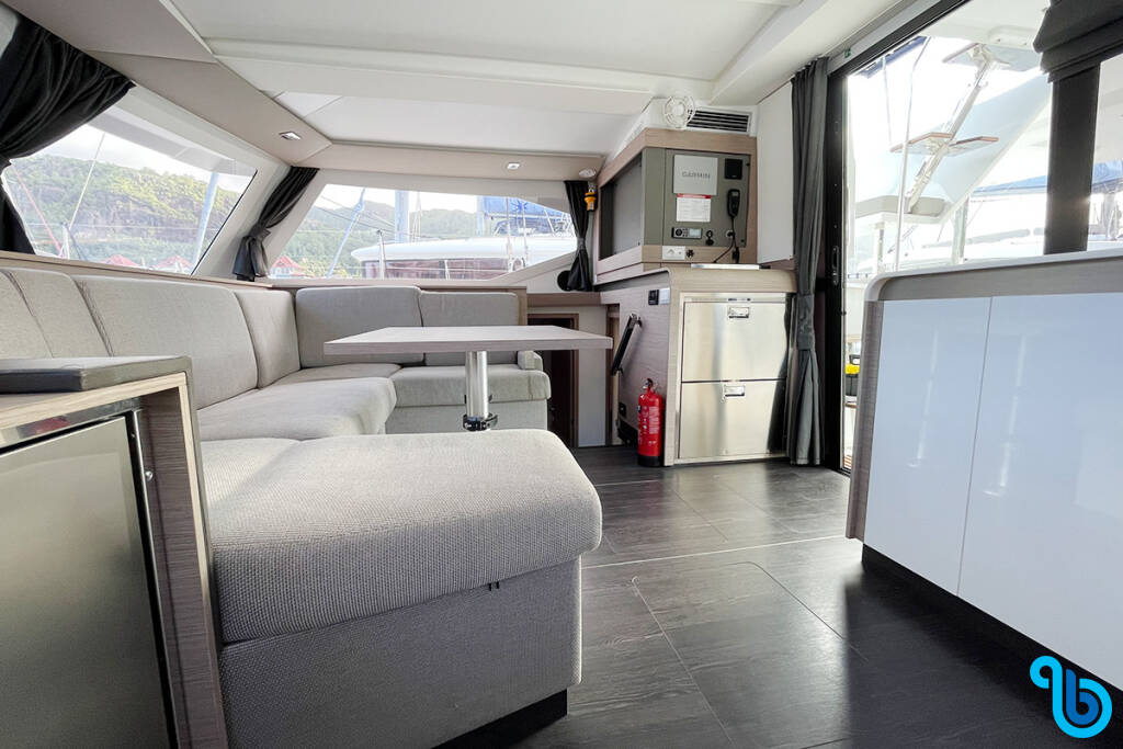 Fountaine Pajot Isla 40, BARNACLE