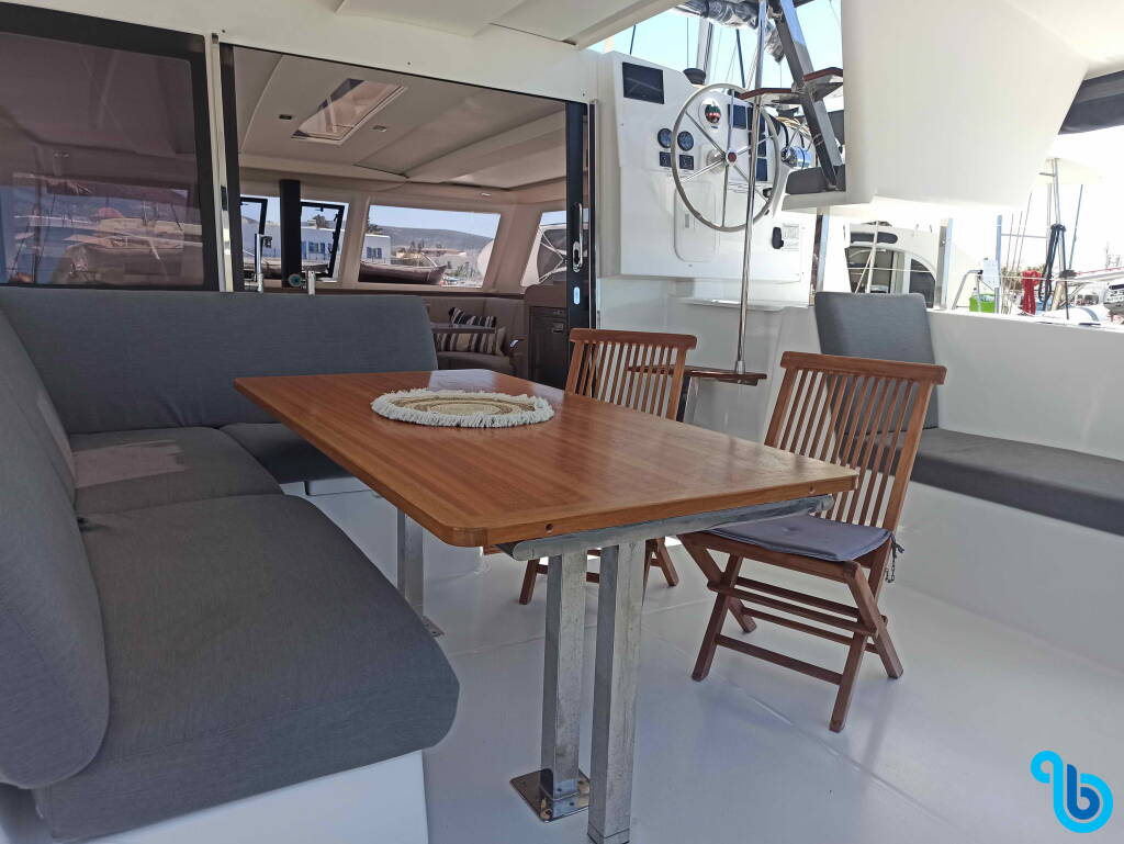 Fountaine Pajot Isla 40, PRESTIGE