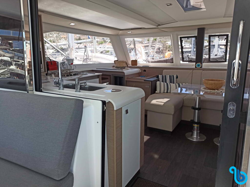 Fountaine Pajot Isla 40, PRESTIGE