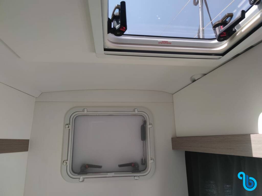 Fountaine Pajot Isla 40, Isla (Wm+Solar Pan)