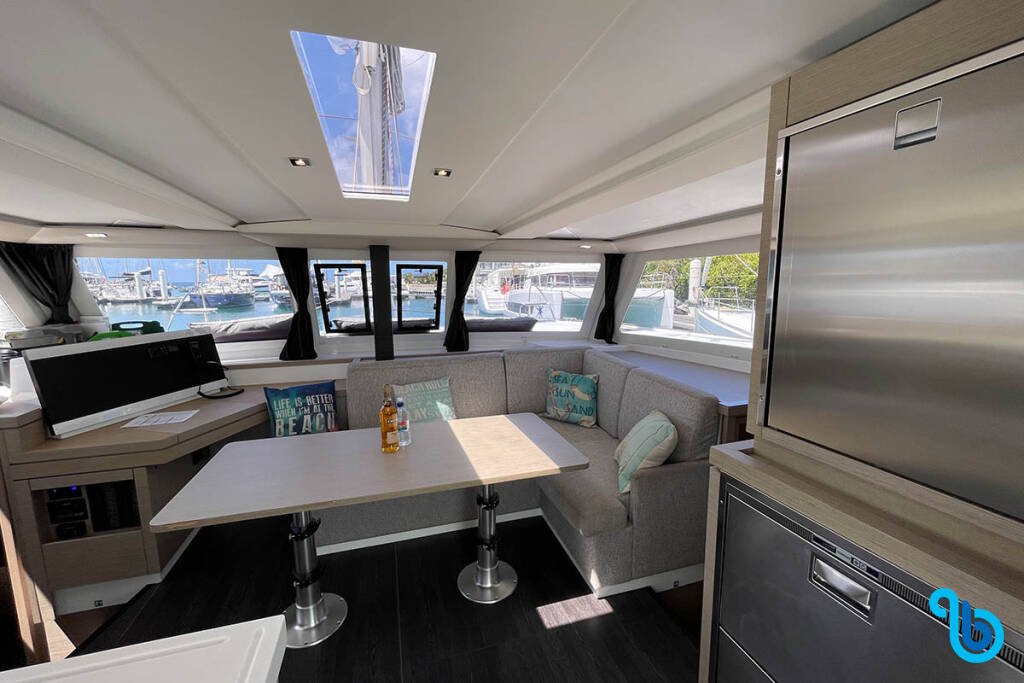 Fountaine Pajot Lucia 40, JAXNJOE COM