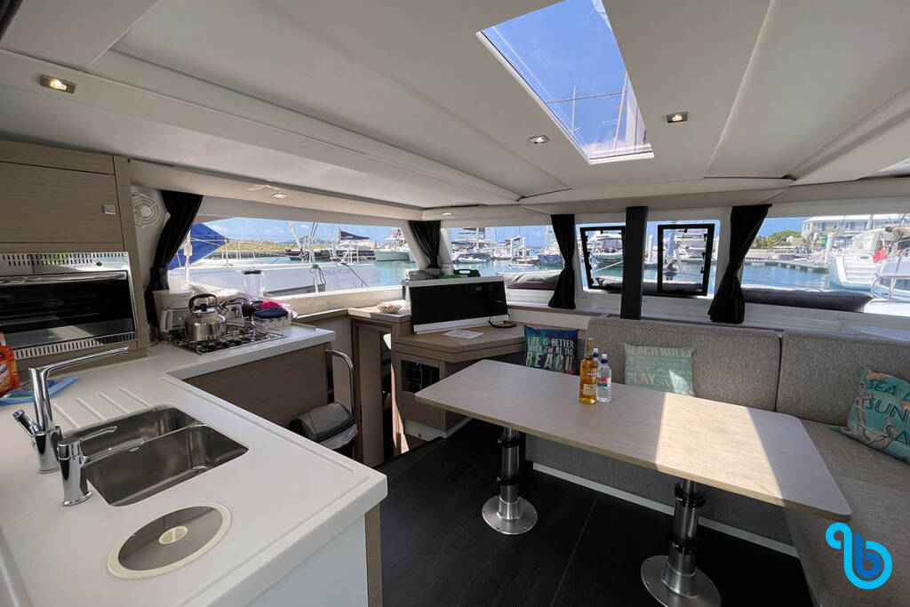 Fountaine Pajot Lucia 40, JAXNJOE COM