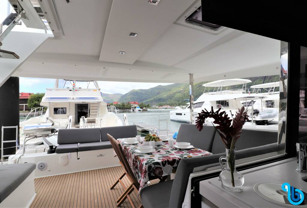 Fountaine Pajot Lucia 40, Lucinda