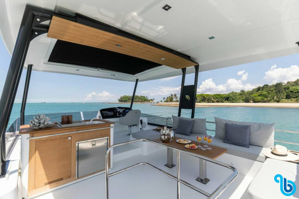 Fountaine Pajot MY5, MALA