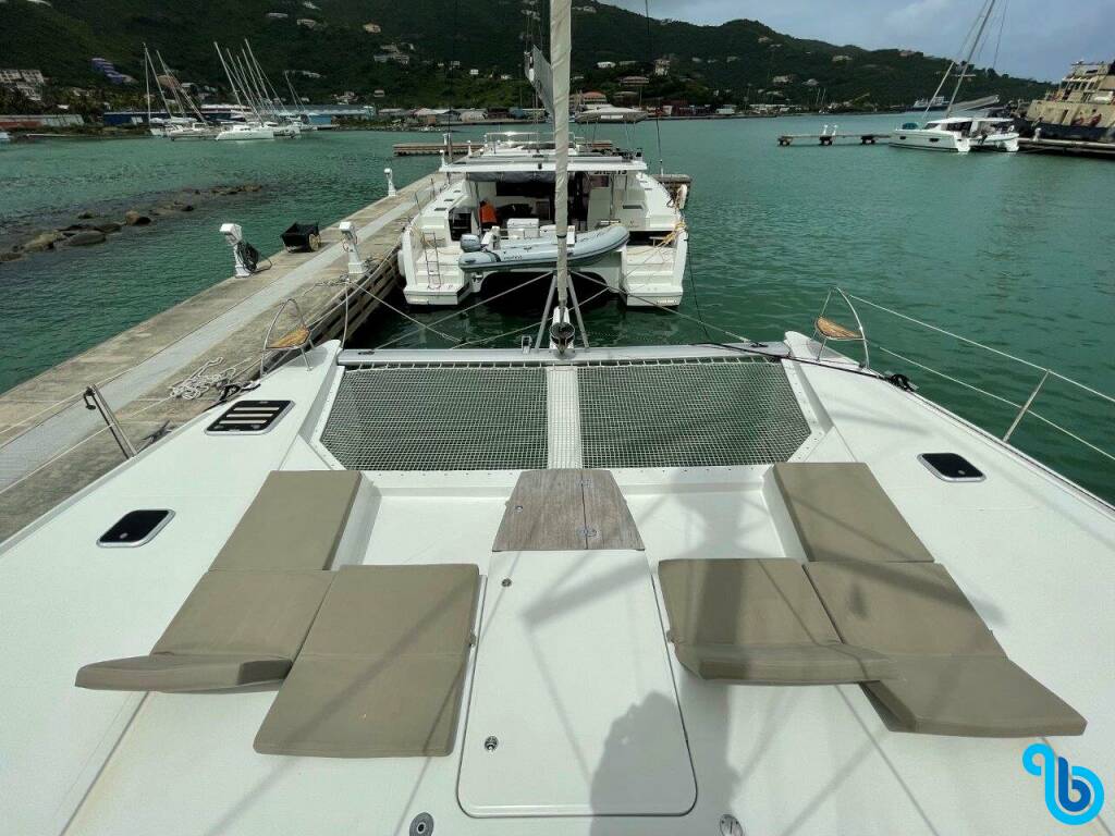 Fountaine Pajot Saba 50, Singing Winds