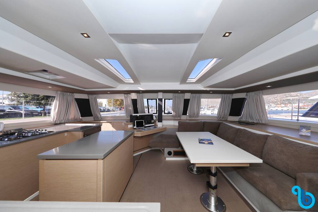 Fountaine Pajot Saba 50, POCO LOCO