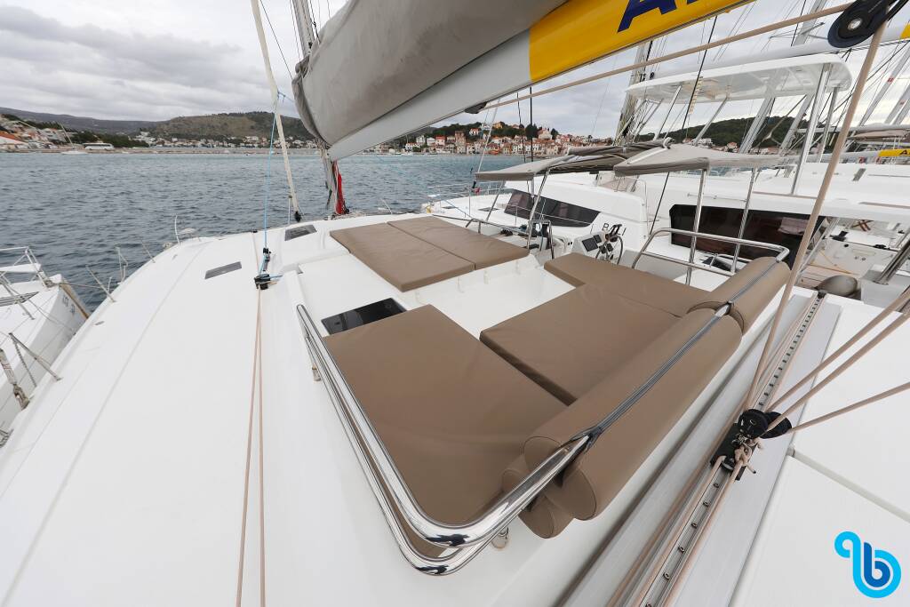 Fountaine Pajot Saona 47 (Quintet), MARTIN V