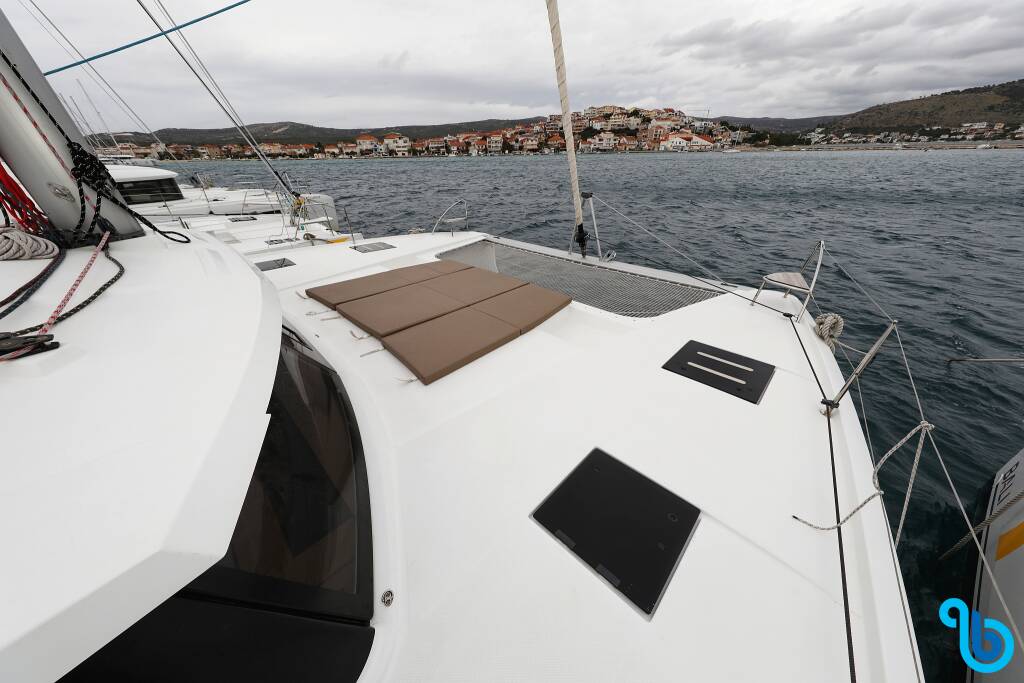 Fountaine Pajot Saona 47 (Quintet), MARTIN V