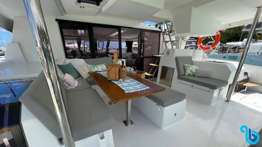 Fountaine Pajot Saona 47, PURRFECT_DB