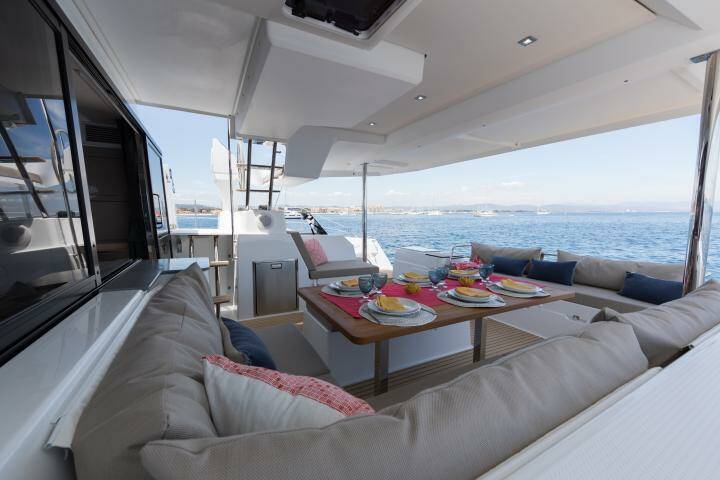 Fountaine Pajot Saona 47, Lola 2