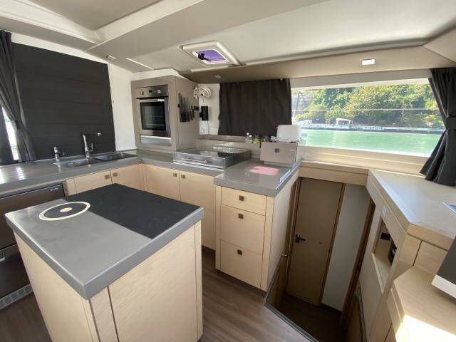 Fountaine Pajot Saona 47, Lola 2