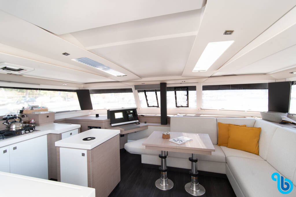 Fountaine Pajot , Alegria