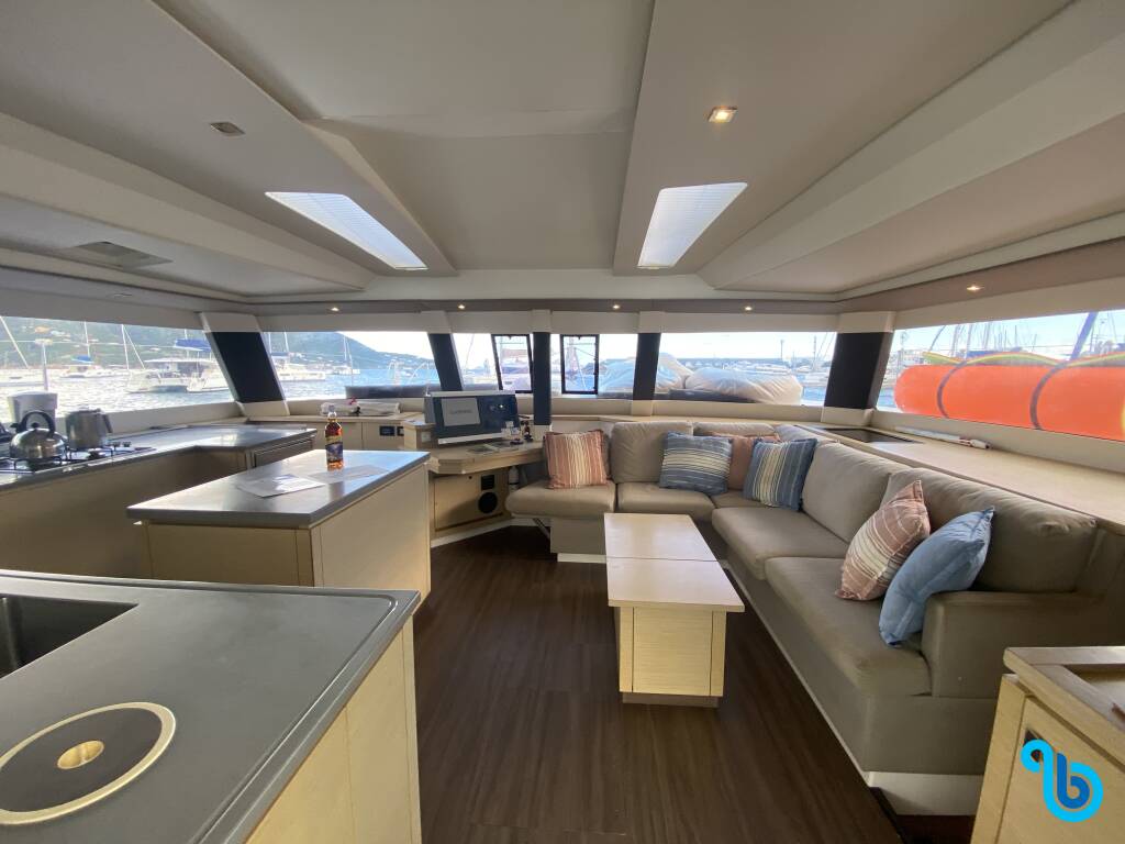 Fountaine Pajot Saba 50, Canis Majoris