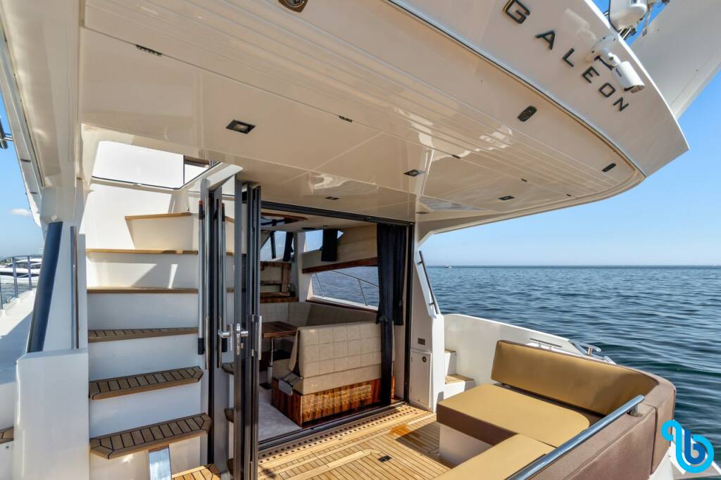 Galeon 420, Amber Blue