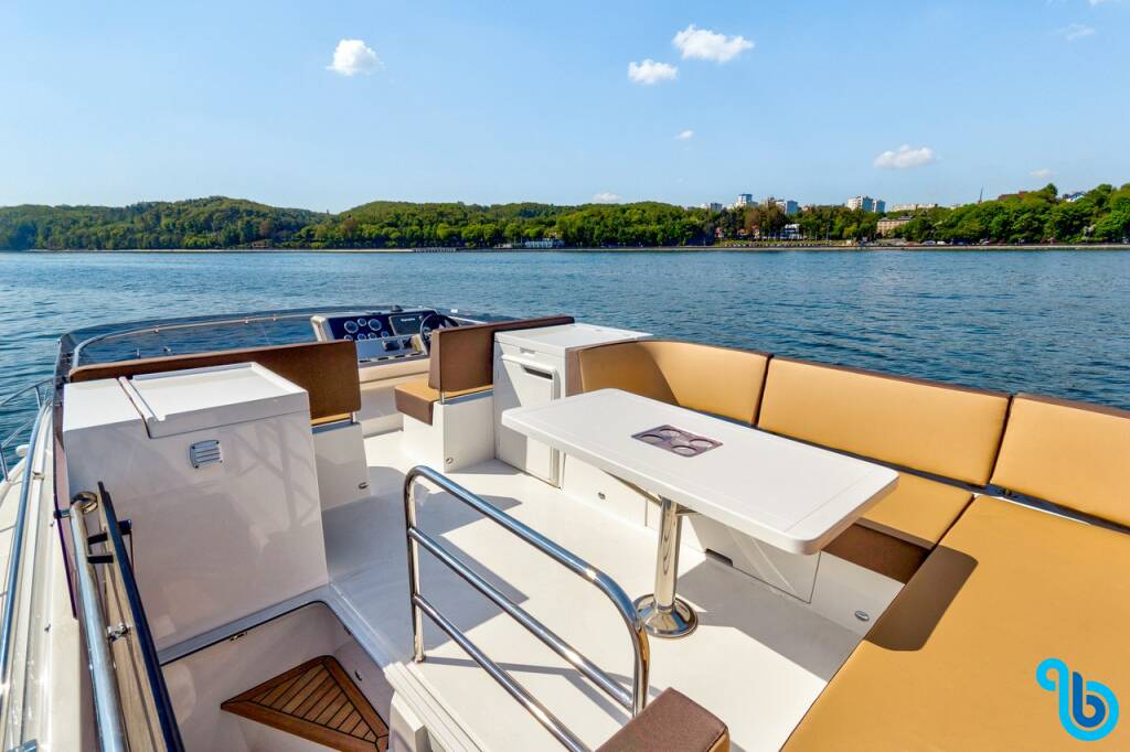 Galeon 420, Amber Blue