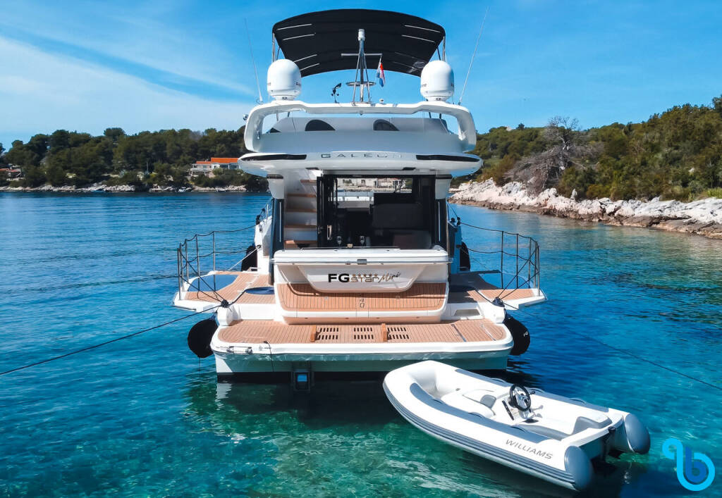 Galeon 440, 