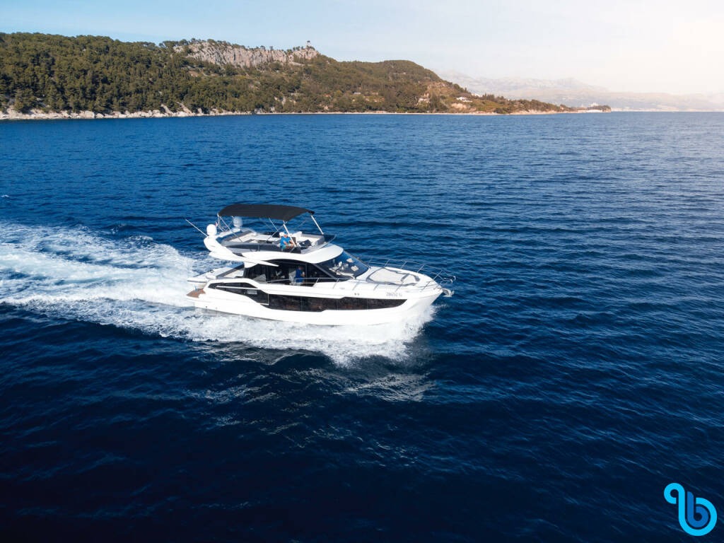 Galeon 440, 