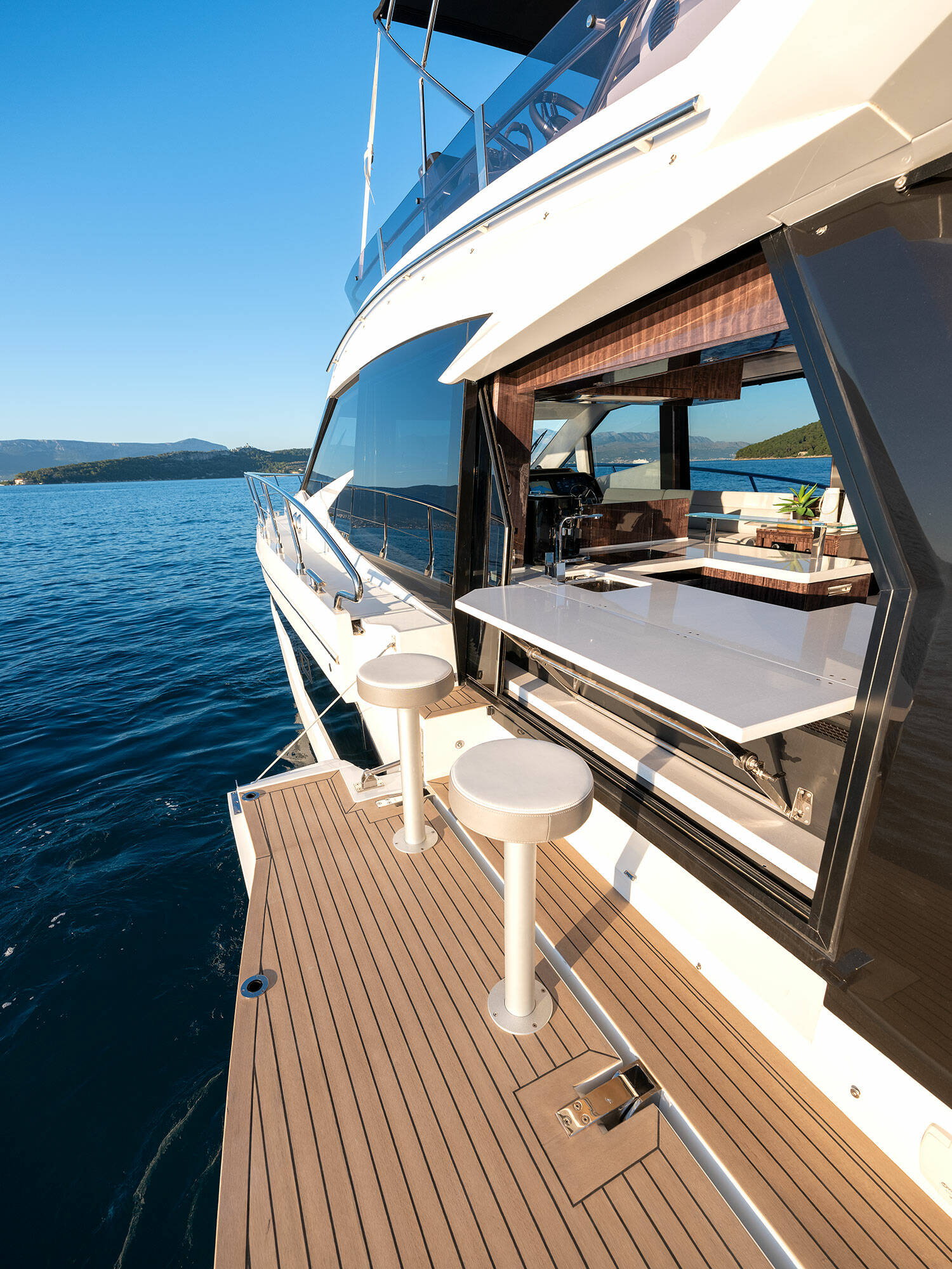 Galeon 500 Fly, 