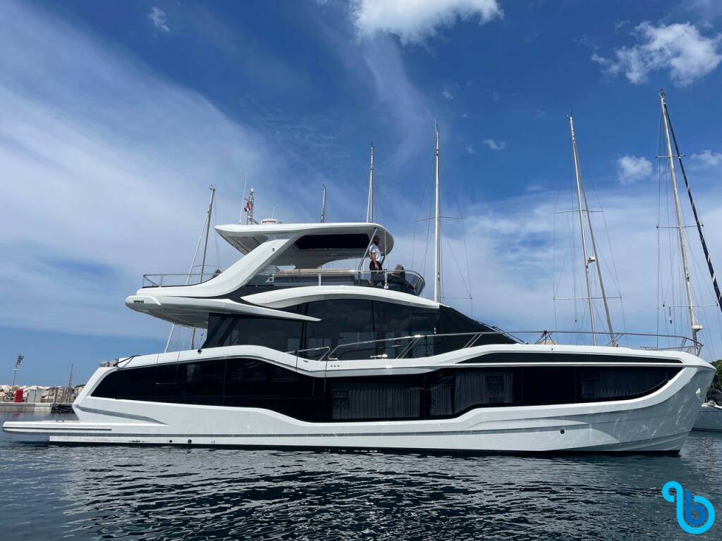 Galeon 560, Emotion