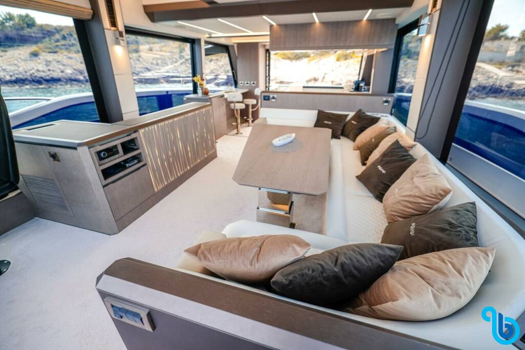 Galeon 640, FGstar