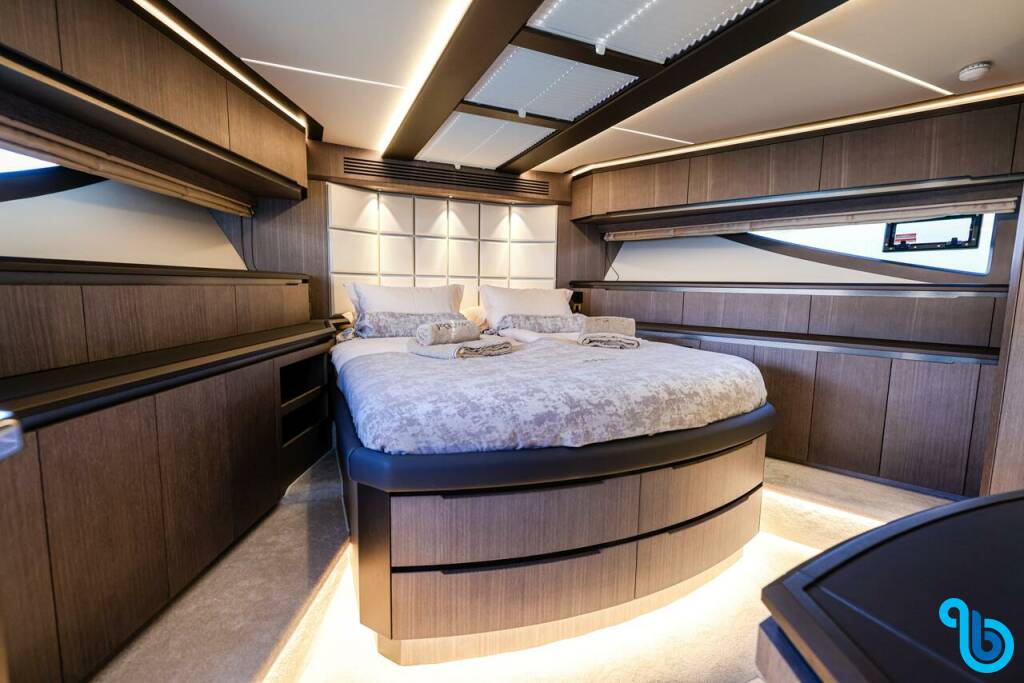 Galeon 640, FGstar