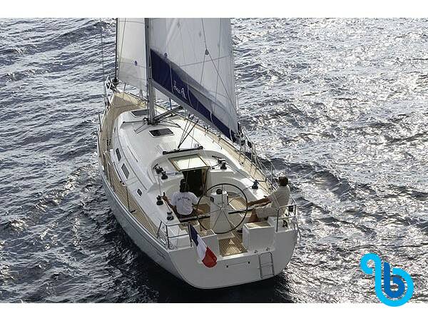 Hanse 370, Avis