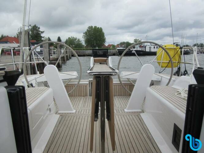 Hanse 388 FIFTEEN