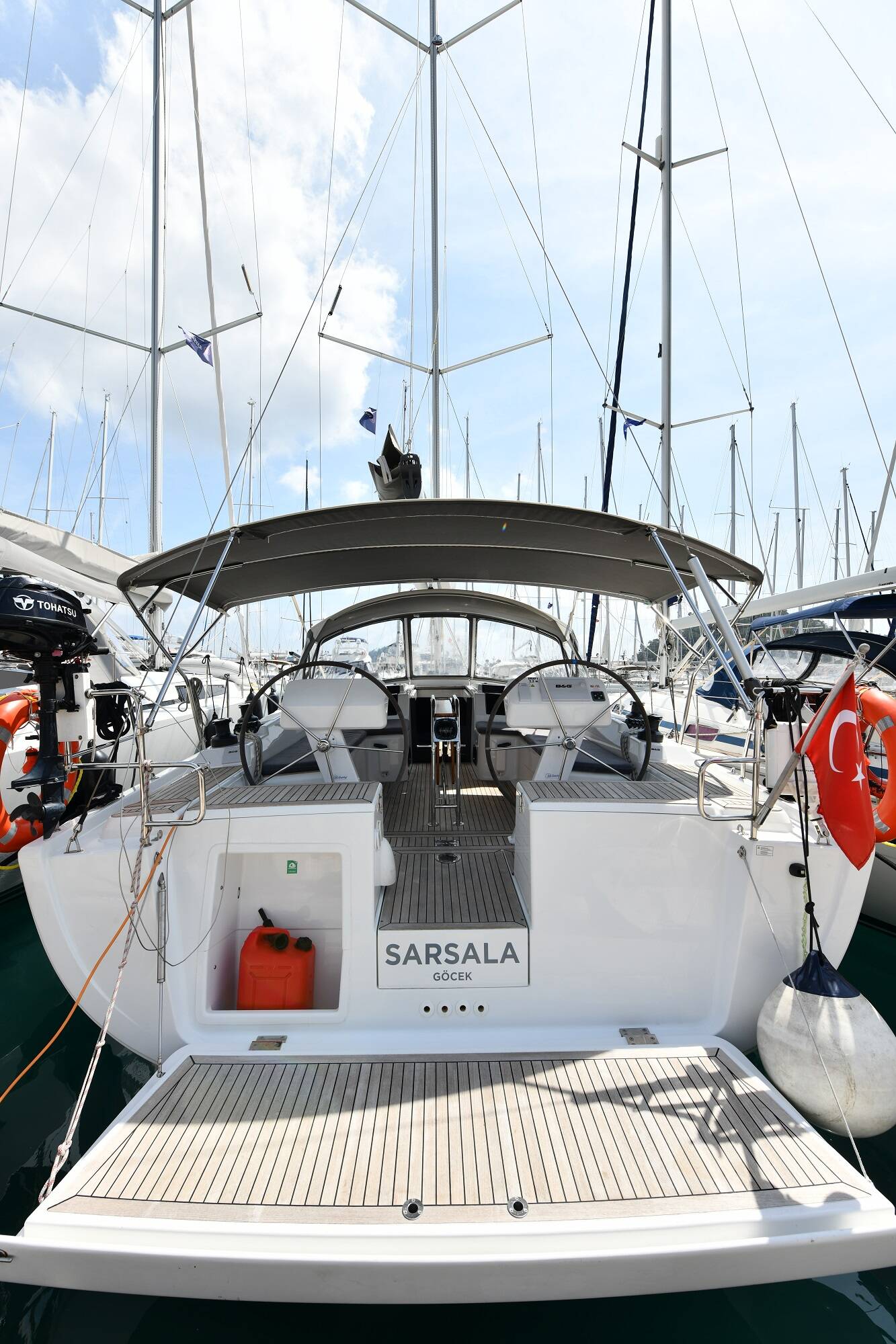 Hanse 458,  1