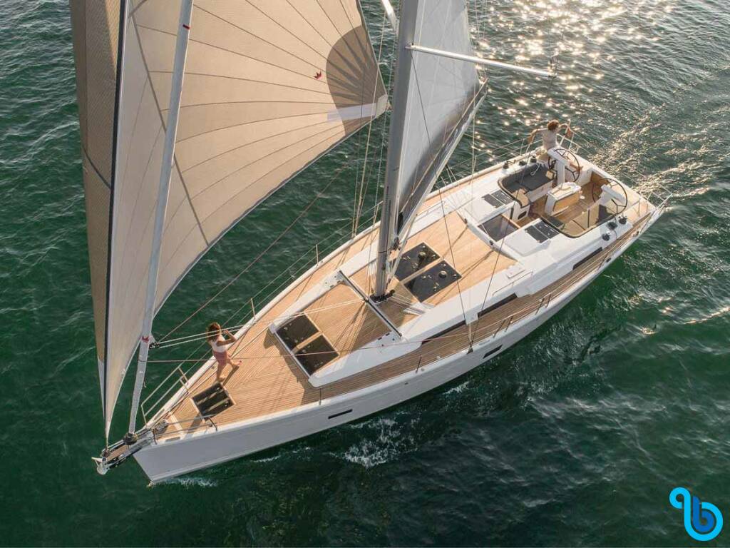 Hanse 458, Vivi