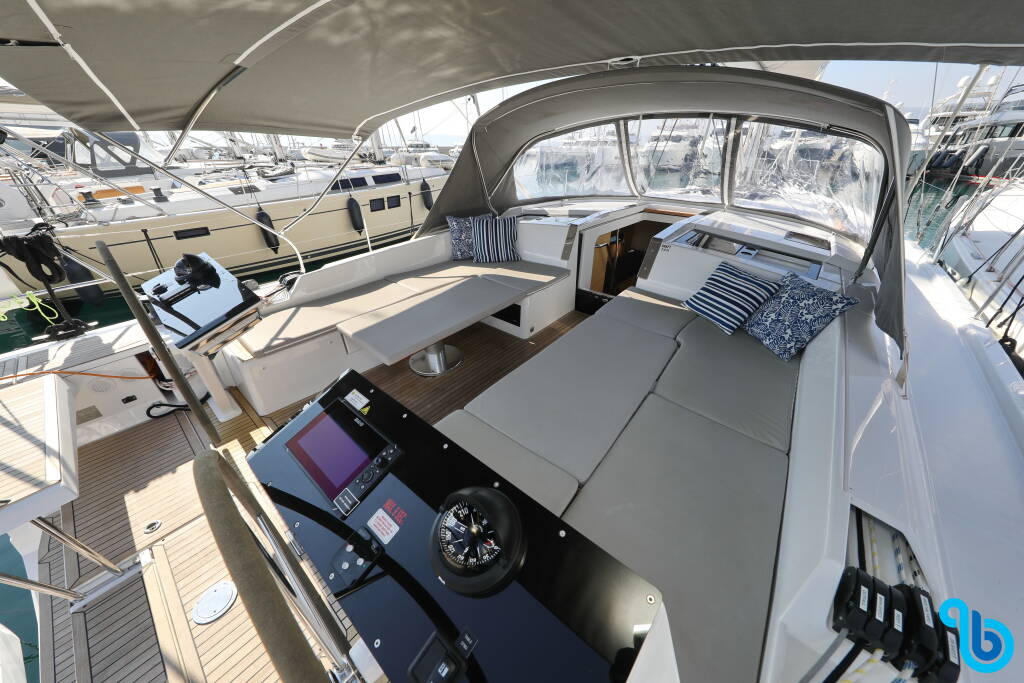 Hanse 460, 