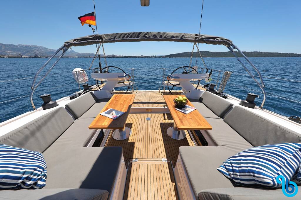 Hanse 588, 