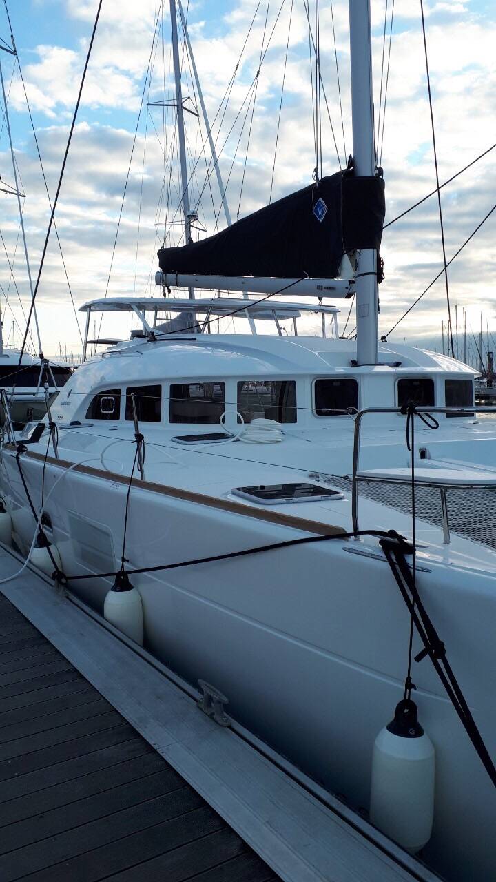 Lagoon 380, PRESTIGE