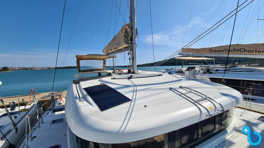 Lagoon 40, OCEAN KING III **