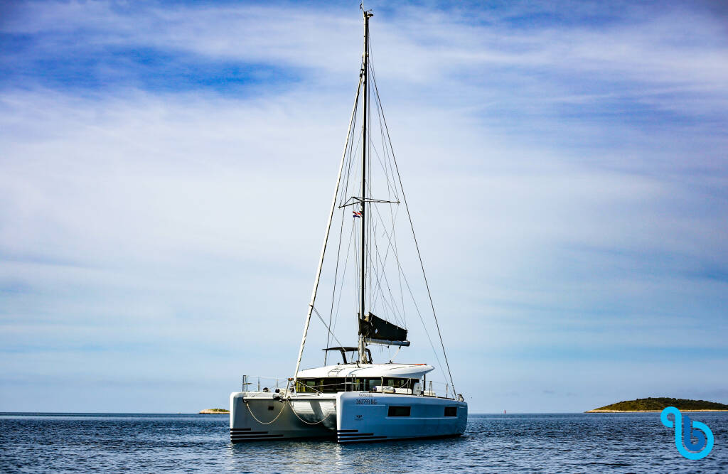 Lagoon 40, Bahia Real BLUE HULL