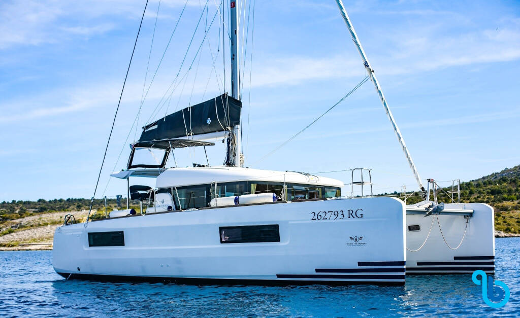 Lagoon 40, Bahia Real BLUE HULL