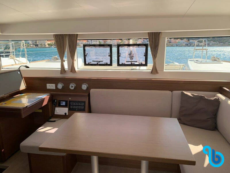 Lagoon 40, Bahia Real BLUE HULL