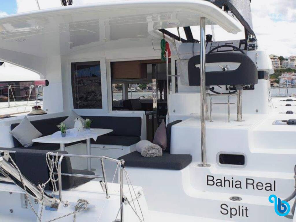 Lagoon 40, Bahia Real BLUE HULL