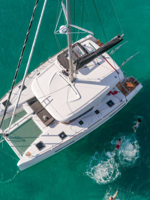 Lagoon 40, 