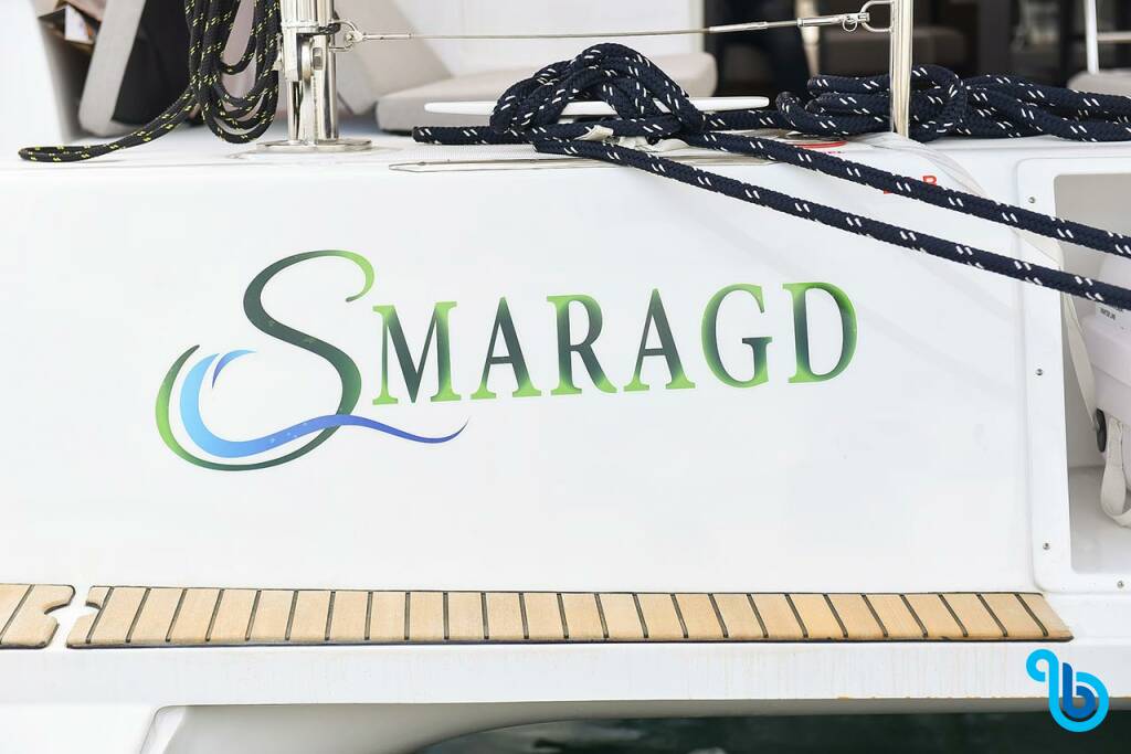 Lagoon 42, SMARAGD