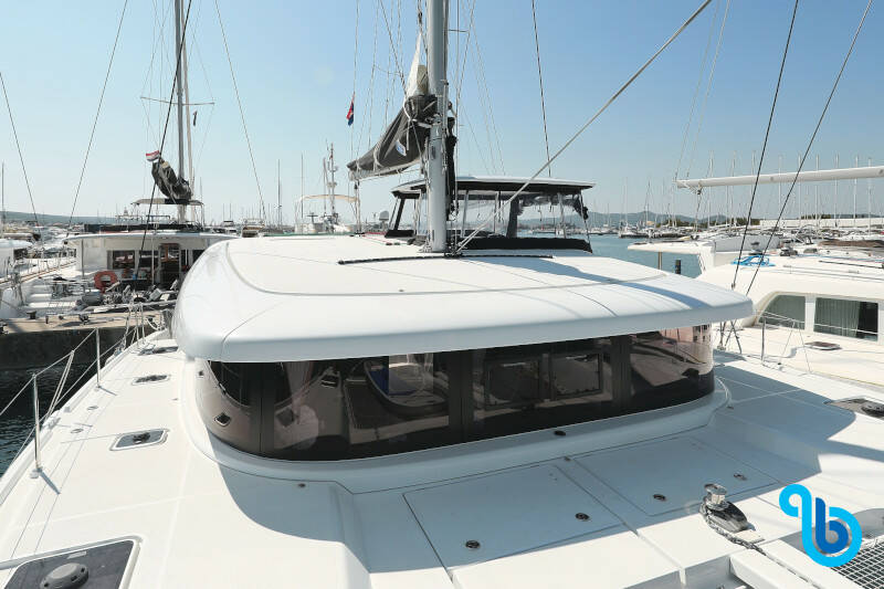 Lagoon 42, ROYAL SALUTE