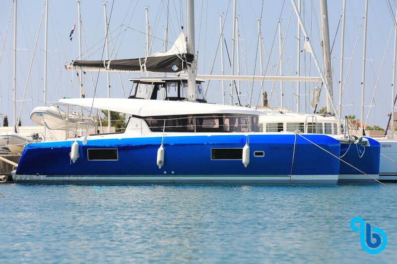 Lagoon 42, ROYAL SALUTE