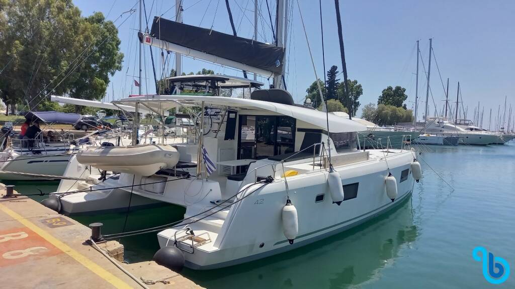 Lagoon 42, PRESTIGE