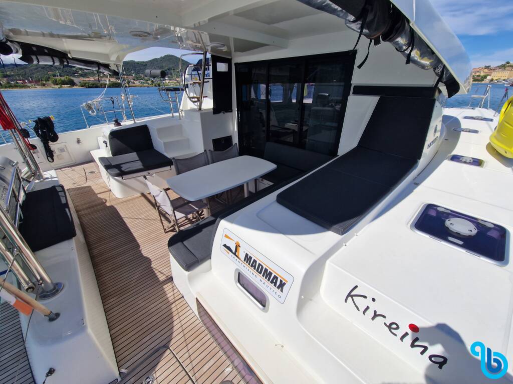 Lagoon 42, Kireina