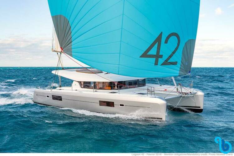 Lagoon 42 Solaris