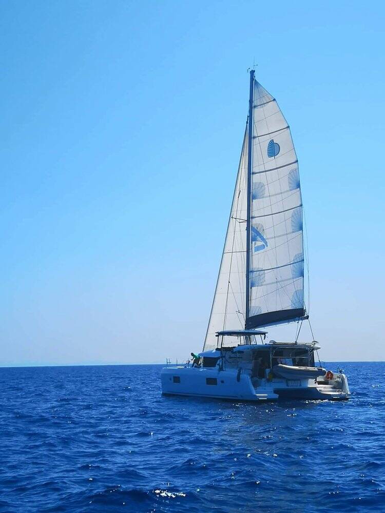 Lagoon 42, 