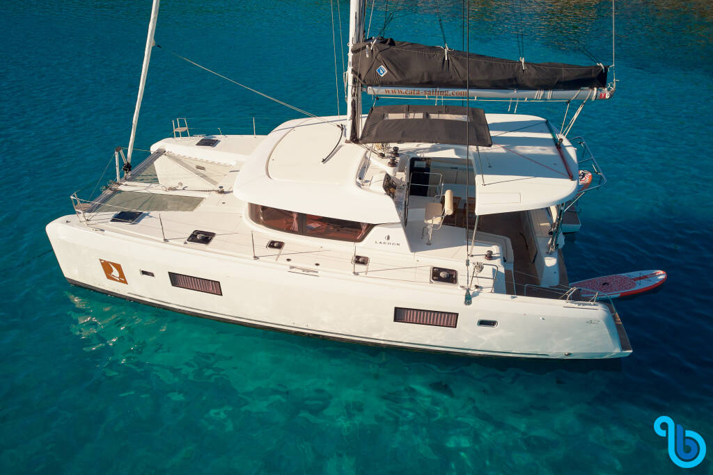 Lagoon 42, 