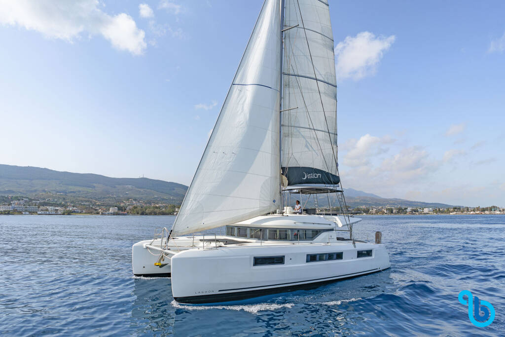 Lagoon 50 A, JUST INFINITY