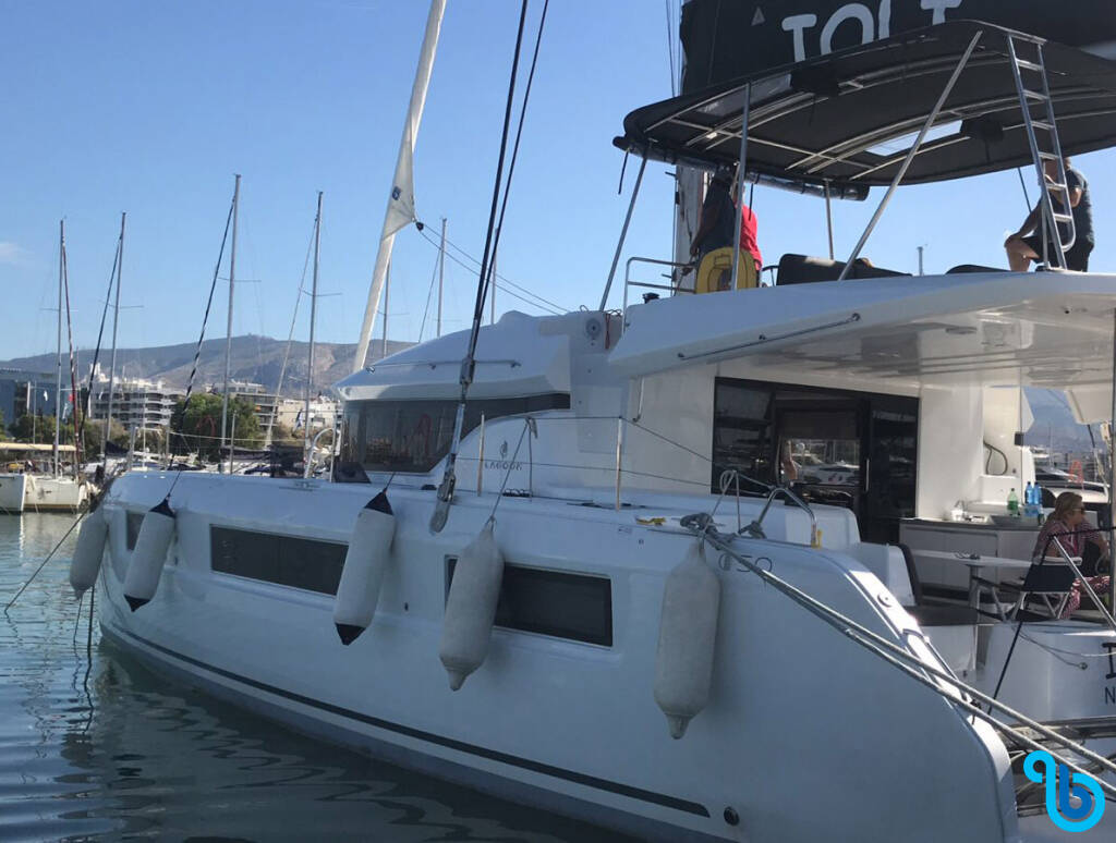 Lagoon 50, PRESTIGE